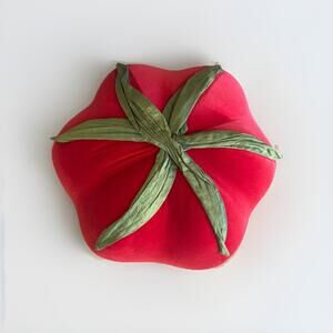 Vintage Y2K Oi San Francisco Red Velvet Tomato Plush Pillow Pouf 16” Kitsch
